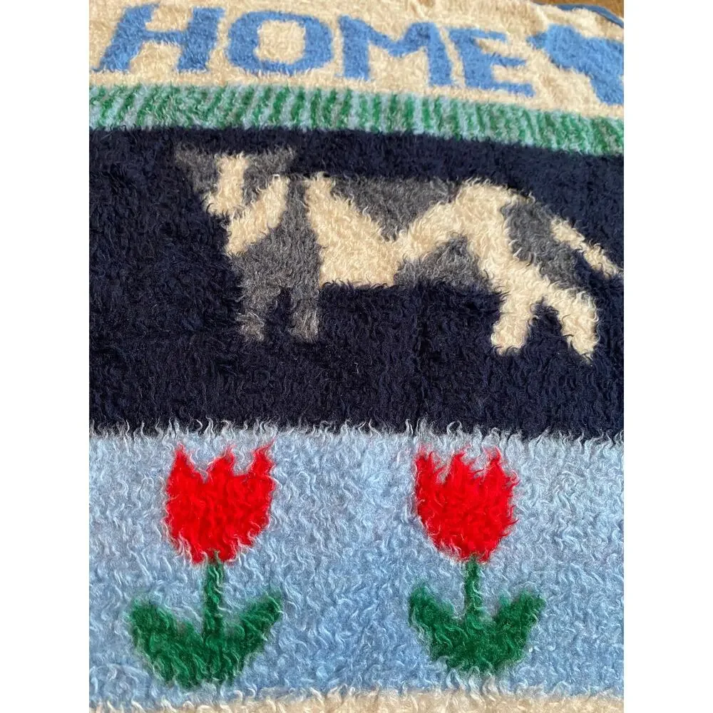 Vtg 80s Dinarsu Crown Crafts Acrylic Home Sweet Home Blanket  80” X 60” Cows